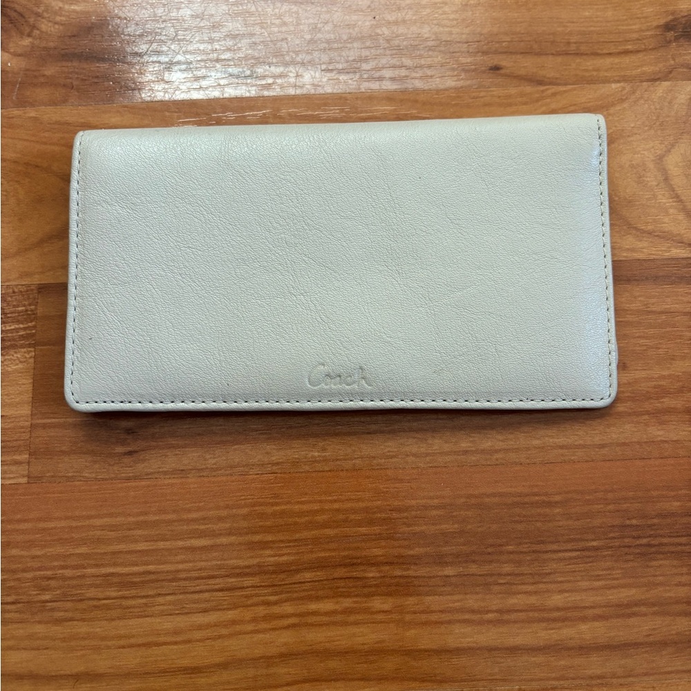 Coach Off-White Leather Wallet